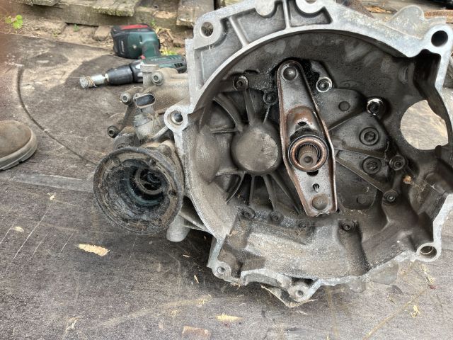 bontott VW POLO IV Váltó (Mechanikus)