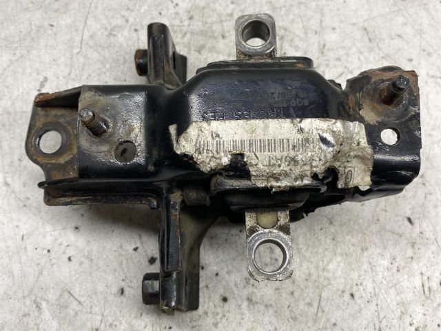 bontott VW POLO IV Váltó Tartó Bak (Pozíciófüggetlen)