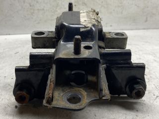 bontott VW POLO IV Váltó Tartó Bak (Pozíciófüggetlen)