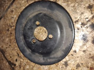 bontott VW POLO IV Vízpumpa Szíjtárcsa