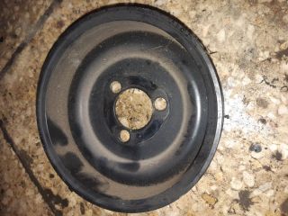 bontott VW POLO IV Vízpumpa Szíjtárcsa