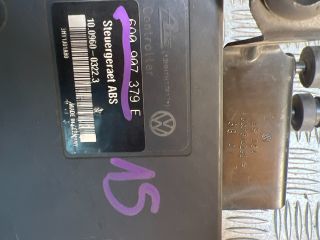 bontott VW POLO IV ABS Kocka