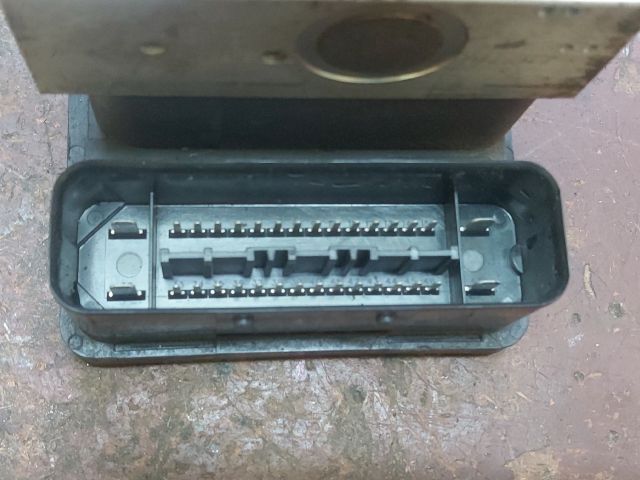 bontott VW POLO IV ABS Kocka