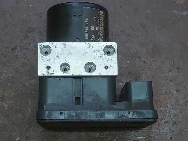 bontott VW POLO IV ABS Kocka