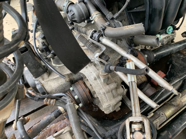 bontott VW POLO IV Bal Féltengely