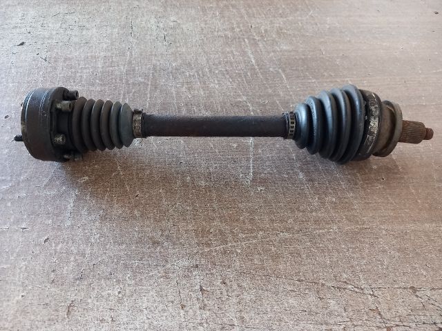 bontott VW POLO IV Bal Féltengely