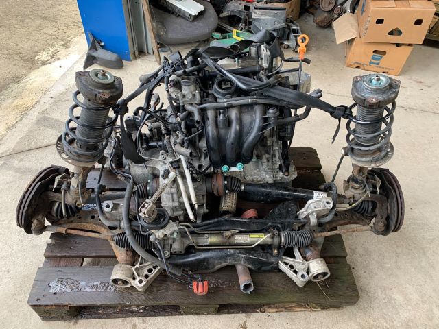 bontott VW POLO IV Bal Féltengely