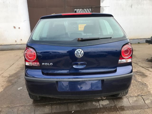 bontott VW POLO IV Bal hátsó Rugó