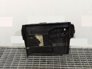 bontott VW POLO IV Biztosítéktábla Motortér