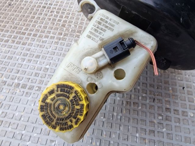 bontott VW POLO IV Fékrásegítő