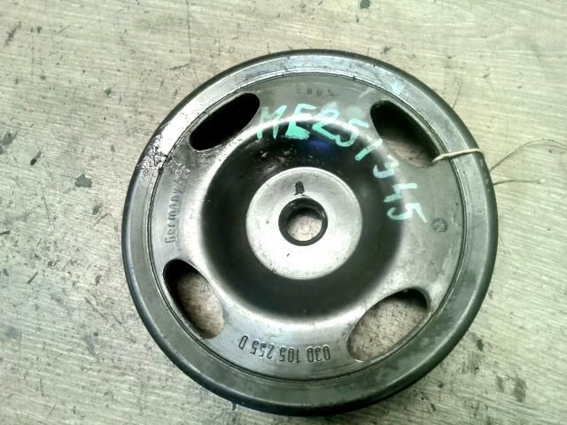 bontott VW POLO IV Főtengely Szíjtárcsa