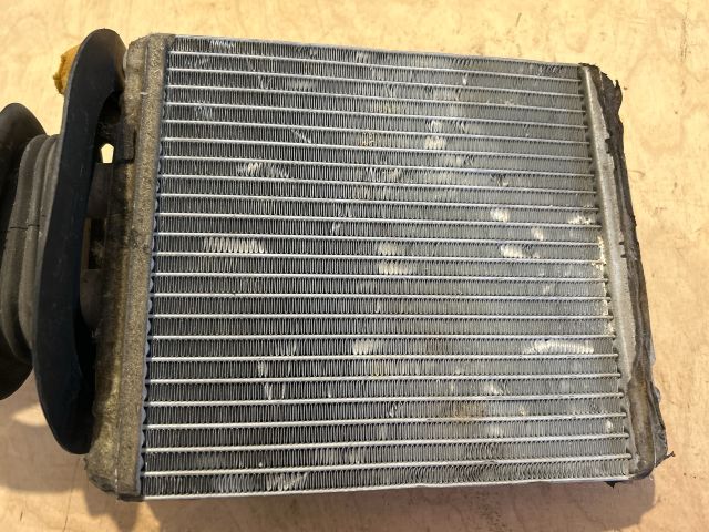 bontott VW POLO IV Fűtőradiátor