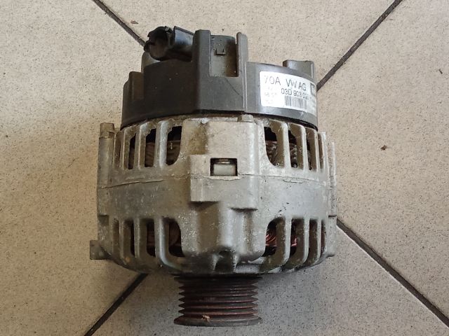 bontott VW POLO IV Generátor