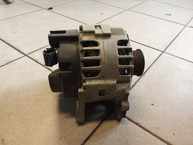 bontott VW POLO IV Generátor