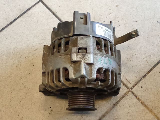 bontott VW POLO IV Generátor