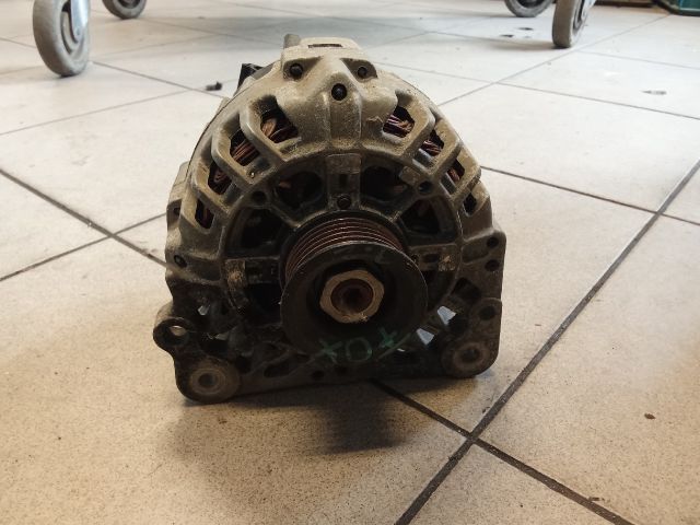 bontott VW POLO IV Generátor