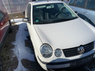 bontott VW POLO IV Jobb első Csonkállvány Kerékaggyal