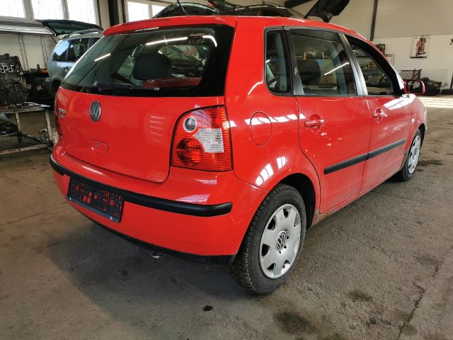 bontott VW POLO IV Jobb első Csonkállvány Kerékaggyal