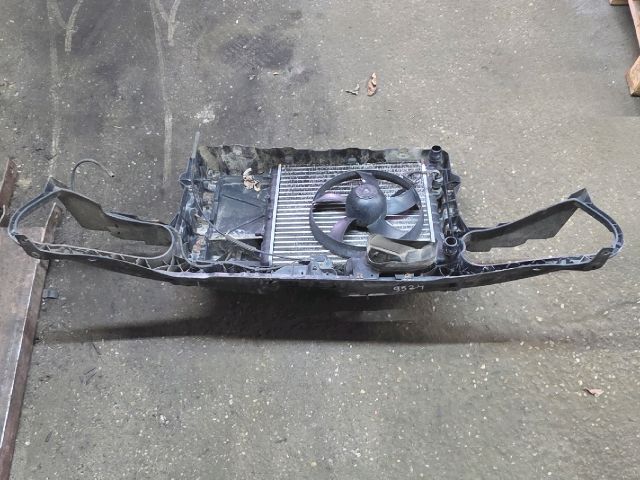 bontott VW POLO IV Komplett Homlokfal (Részeivel)