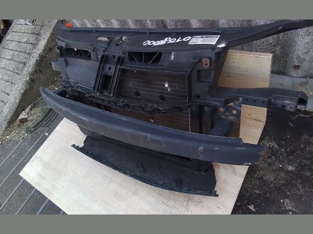 bontott VW POLO IV Komplett Homlokfal (Részeivel)