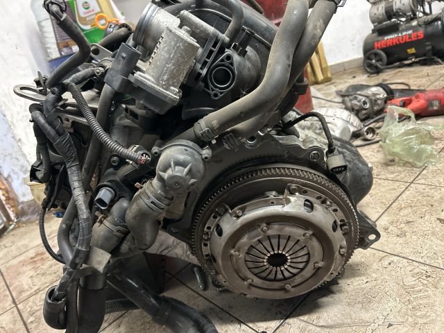 bontott VW POLO IV Komplett Motor (Segédberendezésekkel)