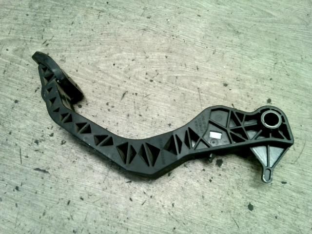 bontott VW POLO IV Kuplung Pedál