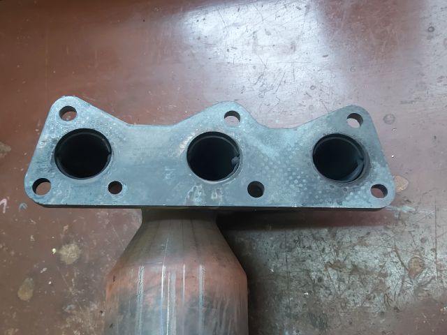 bontott VW POLO IV Leömlő (Soros)