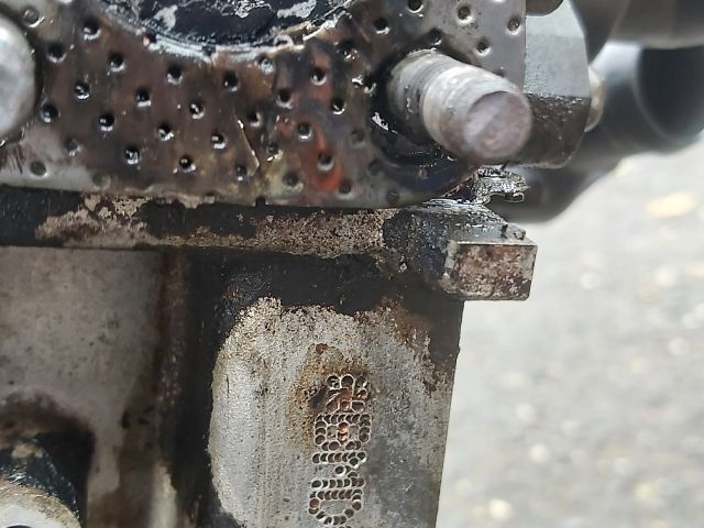 bontott VW POLO IV Motor (Fűzött blokk hengerfejjel)