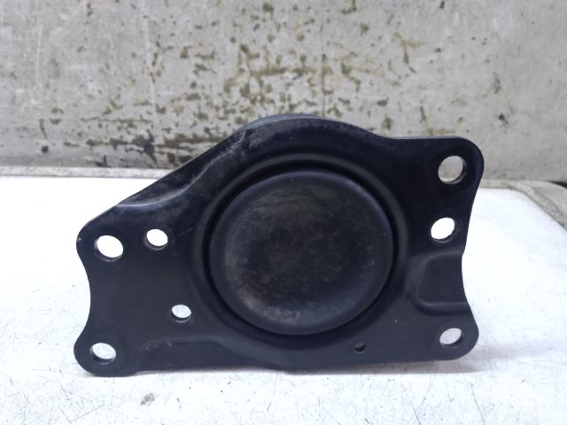 bontott VW POLO IV Motor Tartó Bak Jobb