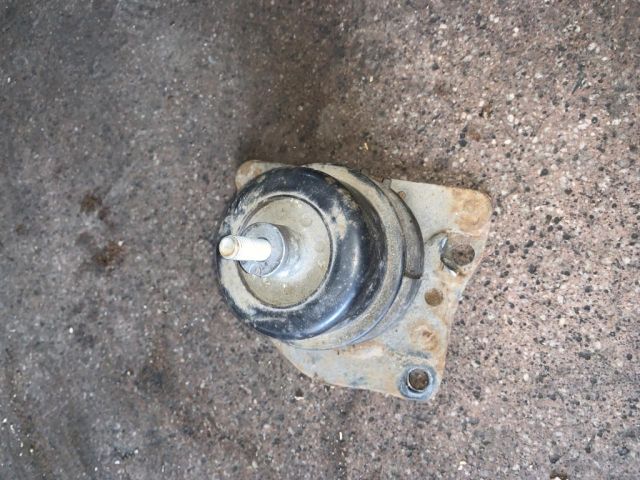 bontott VW POLO IV Motor Tartó Bak (Pozíciófüggetlen)