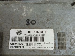 bontott VW POLO IV Motorvezérlő