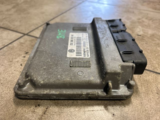 bontott VW POLO IV Motorvezérlő