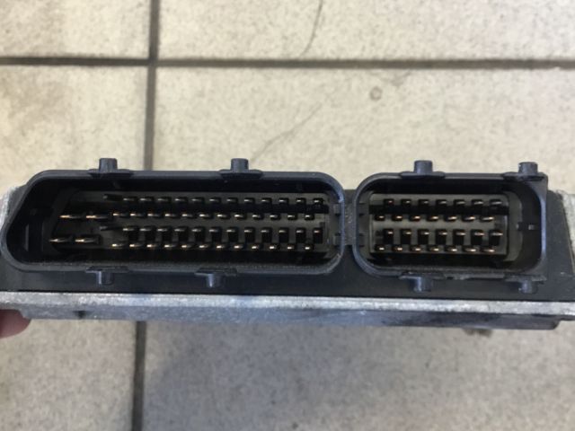 bontott VW POLO IV Motorvezérlő