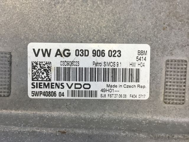 bontott VW POLO IV Motorvezérlő