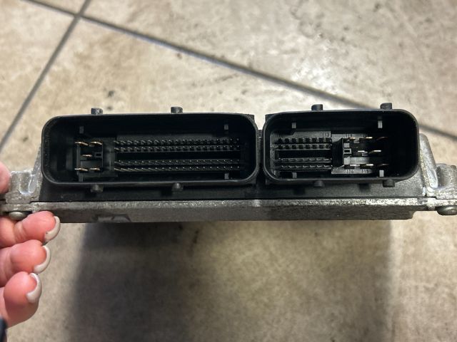 bontott VW POLO IV Motorvezérlő