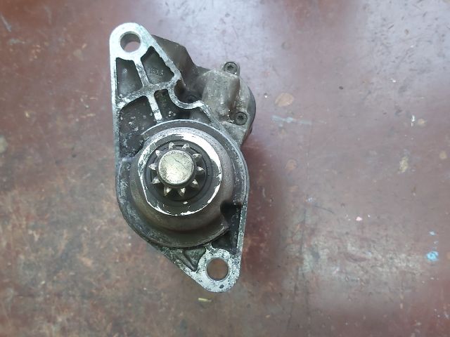 bontott VW POLO IV Önindító