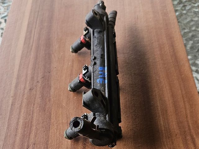 bontott VW POLO IV Porlasztó Sor / Híd