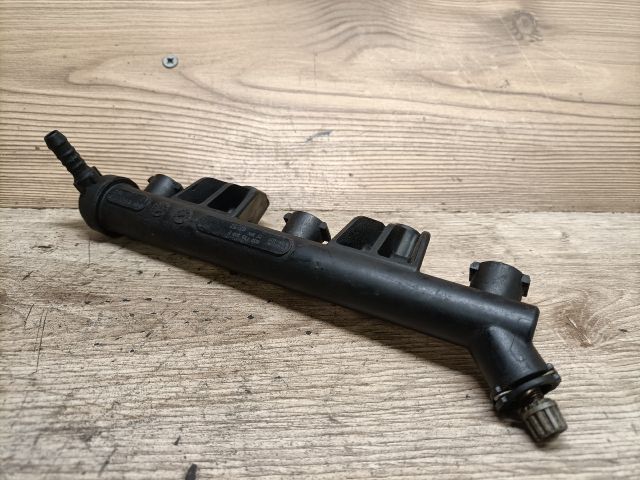 bontott VW POLO IV Porlasztó Sor / Híd