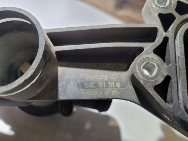 bontott VW POLO IV Termosztátház