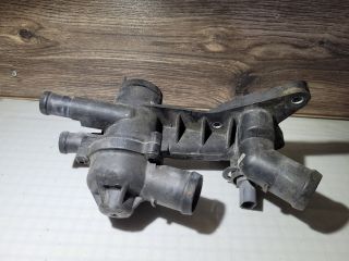 bontott VW POLO IV Termosztátház