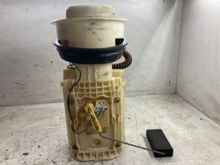 bontott VW POLO IV Üzemanyag Szivattyú