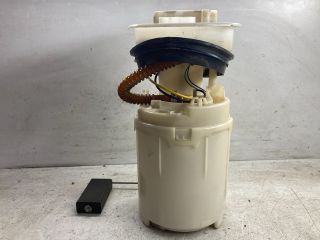 bontott VW POLO IV Üzemanyag Szivattyú