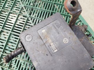 bontott VW POLO IV ABS Kocka