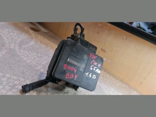 bontott VW POLO IV ABS Kocka