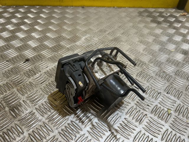 bontott VW POLO IV ABS Kocka