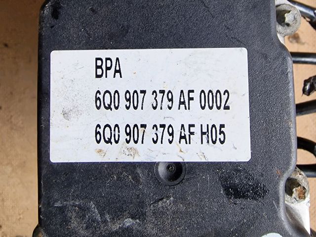 bontott VW POLO IV ABS Kocka