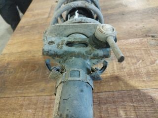 bontott VW POLO IV Bal első Lengéscsillapító