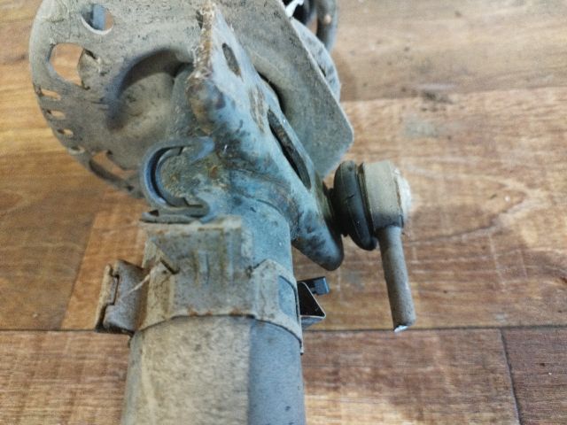 bontott VW POLO IV Bal első Lengéscsillapító