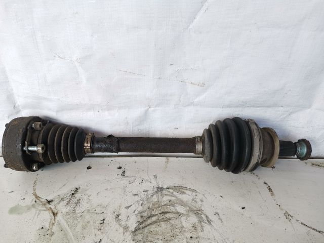 bontott VW POLO IV Bal Féltengely