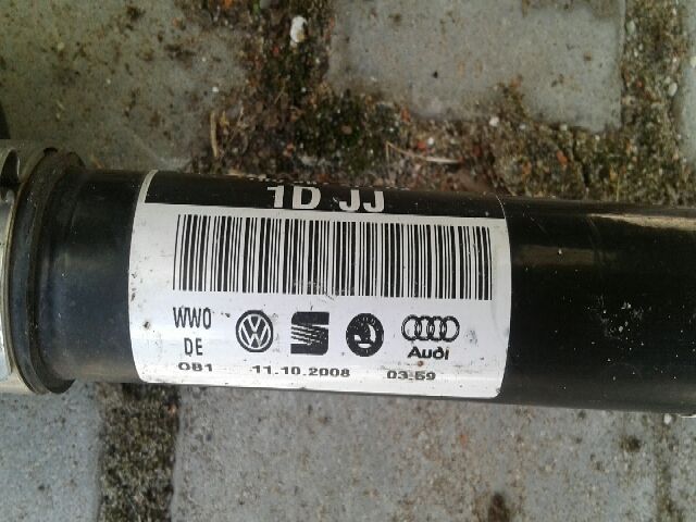 bontott VW POLO IV Bal Féltengely